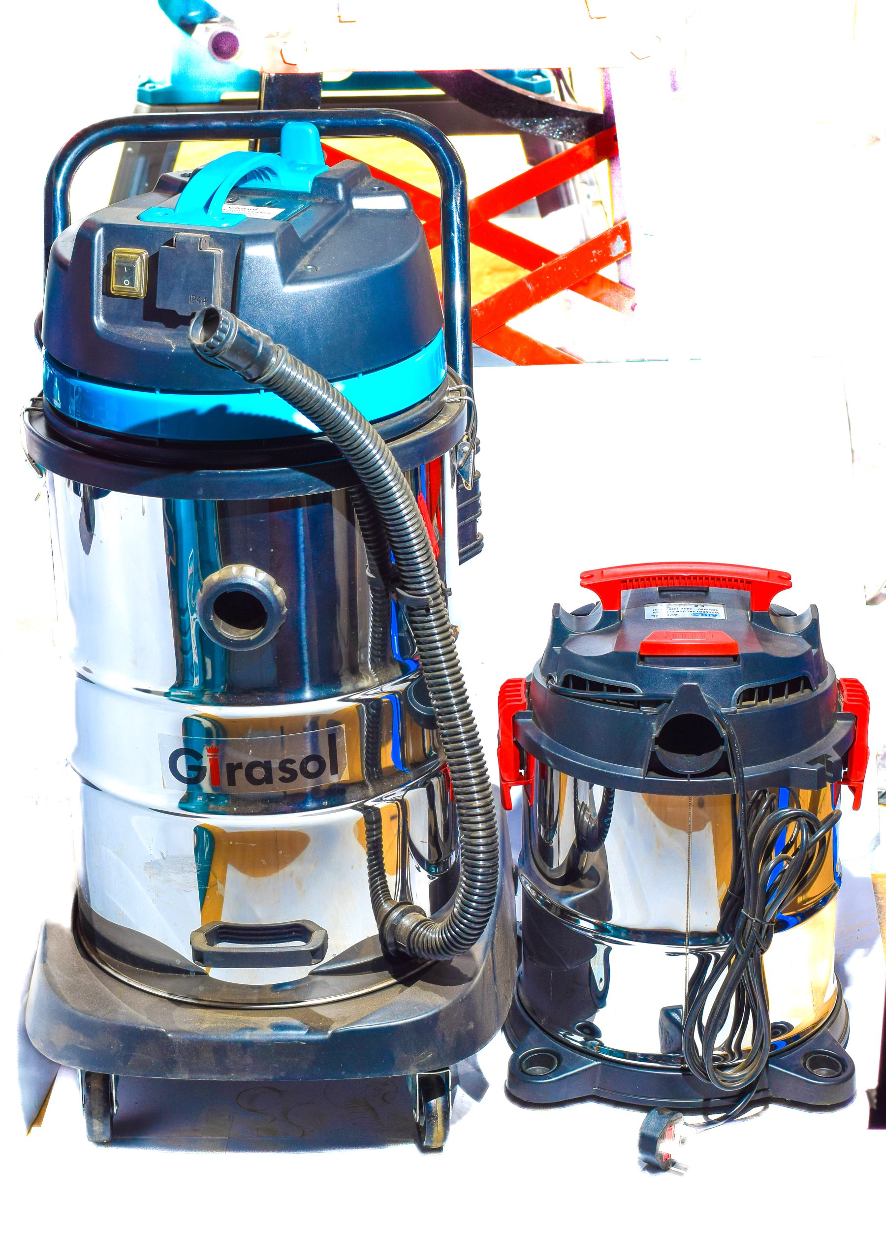 GIRASSOL VACCUM CLEANER- 50LITRES, 20 LITRES