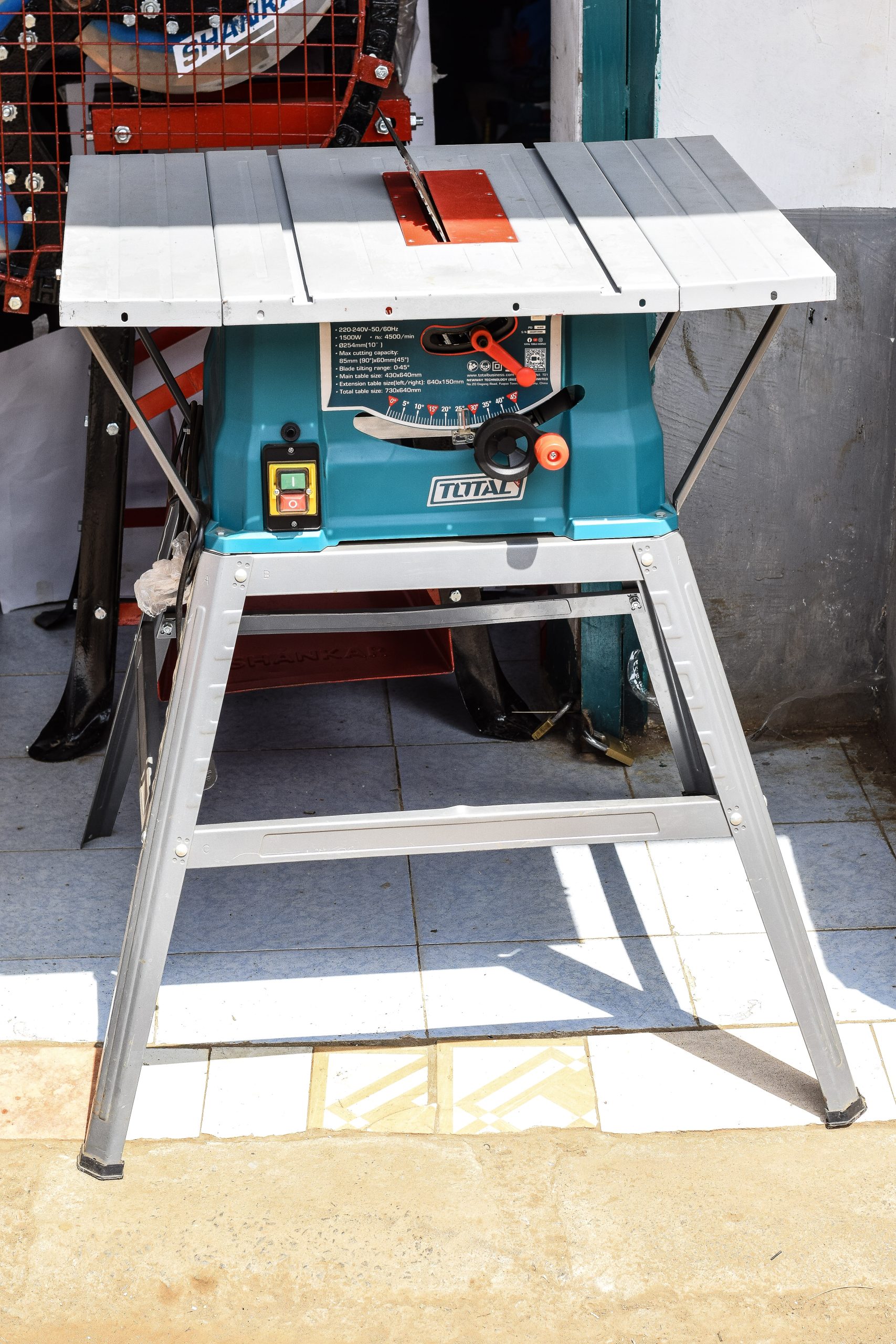 TOTAL TABLE SAW